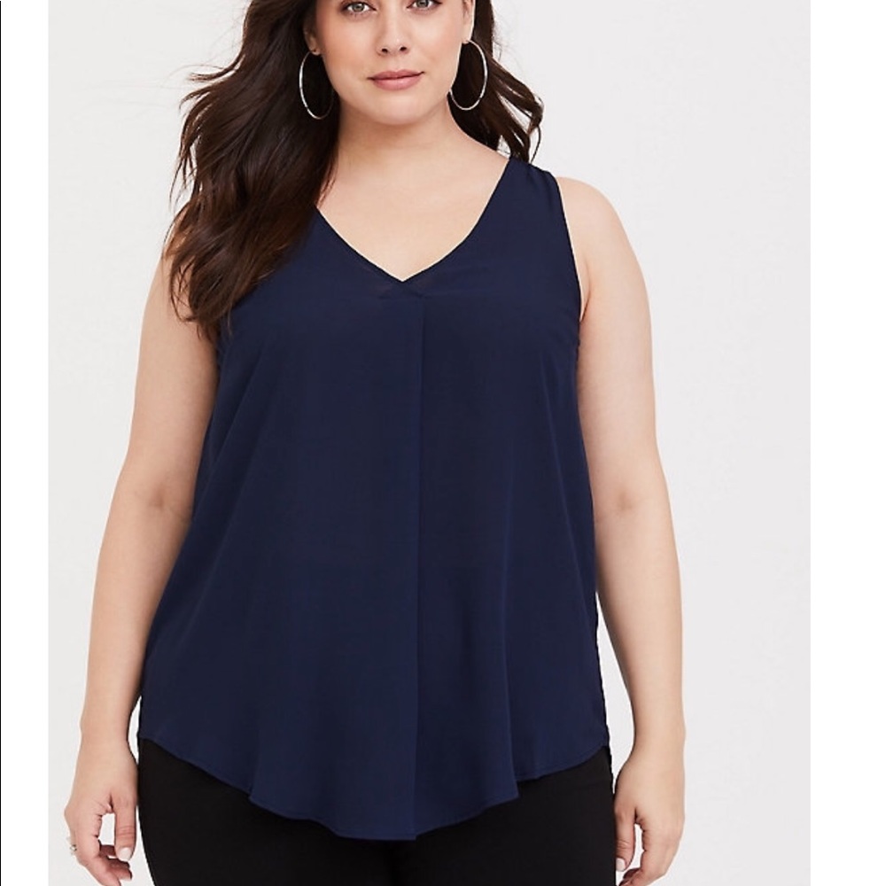 NAVY SINGLE PLEAT GEORGETTE TUNIC TANK